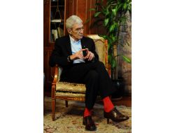 Selanik Belediye Başkanı Boutaris Kırmızı Çorabıyla Dikkat Çekti