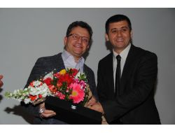 Prof.dr. Öztürk: İşsizlik Sadece Türkiye'nin Değil Dünyanın Sorunu