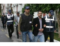 Doktoru 'Hemşire' İle Tehdit Edip Zorla Senet İmzalatmışlar