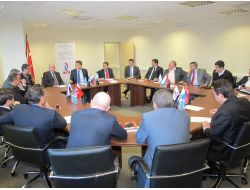 Türk Sanayiciler Rusya’da Yatırımı Tartıştı!