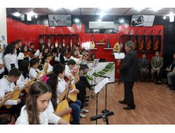 Birecik Gençlik Merkezi'nde Müzik Odası Açıldı