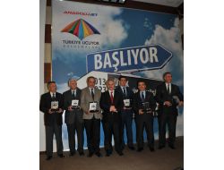 Türkiye Uçuyor Buluşmaları'nda Ansiad'a Ödül Verildi