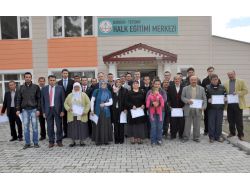 Burdur'da Uygulamalı Eğitimi Tamamlayan Yeni Girişimciler Sertifikalarını Aldı