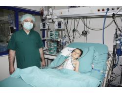 İki Yıldır Bekleyen Küçük Melek'e Kalp Nakledildi