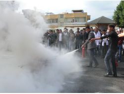 Yangın Ve Deprem Tatbikatı Gerçeğini Aratmadı