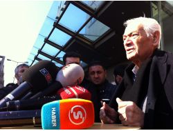 Adnan Şenses: Haberi Duyunca Dilim Tutuldu