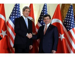 Davutoğlu Ve Kerry Ortak Basın Toplantısında İsrail Polemiği