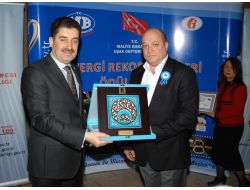 Cantimur: Ülkenin Vergi Geliri Ne Kadar Yüksekse, Gelişmesi De O Kadar Olur