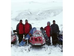 Jak Timi, Siste Kaybolan Kayakçı Çifti Kurtardı