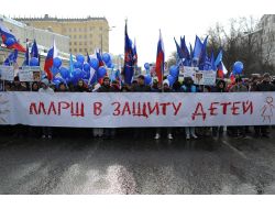Abd “maksim” Kazara Öldü Dedi, Rusya’da On Binler Sokaklara Döküldü
