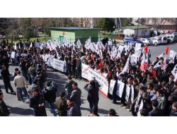 Tgb’nin Ak Parti Protestosuna Açılan Pankart Damga Vurdu