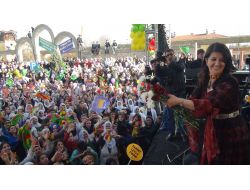 Bdp Grup Başkan Vekili Pervin Buldan: 21. Yüzyıl Barış Yılı Olacak