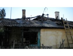 Rusya'da Yangın: Bir Aileden 5 Kişi Öldü