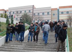 300 Kişilik Kontenjan İçin 3 Bin Kişi Sınava Girdi