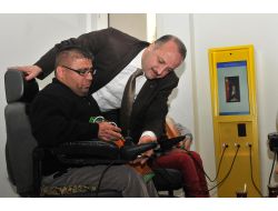 Engellilerin Akülü Araçları İçin İlk ‘şarj İstasyonu’ Kuruldu