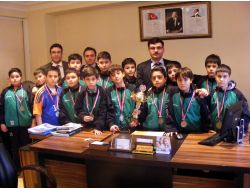 Samanyolu Hentbolde Ankara İkincisi Oldu