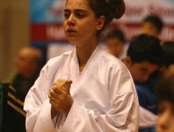 Minik Karatecilerin Kimi Sevinçten Kimi Üzüntüden Ağladı