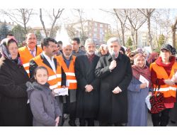 Ak Parti Sincan İlçe Teşkilatı 'Ekmek İsrafına Son' Dedi