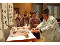 Güney Kore’de Türk Gelenek Ve Kültürü Dersleri