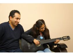 Çocuklarının Eğitimi İçin İşini Değiştirdi