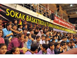 Antalya'da Sokak Basketbolu Turnuvasında Bin 600 Öğrenci Mücadele Edecek