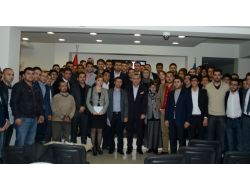 Milletvekili Külünk, Gençlere Siyasette Başarının Sırlarını Anlattı