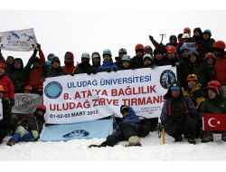 Gençlerden Ata’ya Bağlılık Tırmanışı