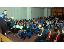 Polis, Tıp Fakültesi Çalışanlarını Güvenlik Zafiyetleri Konusunda Uyardı