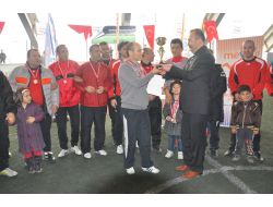 Memurlar, Futbol Turnuvasında Stres Attı