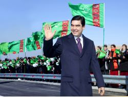 Berdimuhamedov: İstanbul’da Düzenlenen Yatırım Forumu Önemli