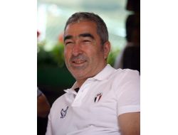 Beşiktaş ile Samet Aybaba'nın yolları resmen ayrıldı