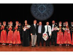 Mamaklılar Dans Gösterisiyle Eğlendi