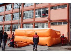 Deprem Tatbikatı Öğrencilerden Tam Not Aldı