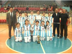 Özel Karabük Fatih Koleji Kız Basketbol Takımı İl Birincisi Oldu