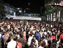 Tayland'da Yeni Yıl Coşkusu