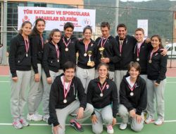 Dünya Tenis Şampiyonası’na İstek Takımları Gidiyor