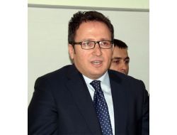 Ak Parti'li Akgün: Bu Çağda Maddi Sebeplerden Okuyamayan Öğrenci Kalmamalı