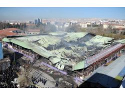 Başkan Tiryaki, Altındağ’da Yanan Çarşının Esnafları İle Görüştü