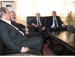 Vali Demirtaş’tan Esob’a Ziyaret