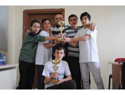 Hatice Avcı Koleji Bölgeler Arası Yarışmalarda Hakkari'yi Temsil Edecek