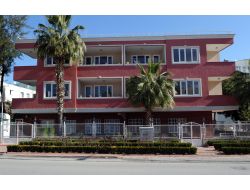 Antalya'da Evinde Yaşayan Yaşlılar İçin Gündüz Bakım Merkezi Açılıyor