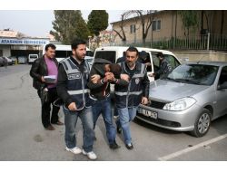 Hırsızlar Güvenlik Kameraları Sayesinde Yakalandı