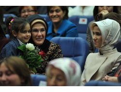 Dünya Kadınlar Günü Programında 'Teröre Hayır Çözüme Evet' Filmi İzlediler