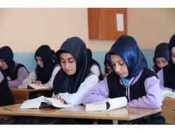 Kars İhl'de Kitap Okuma Saati