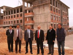 Milletvekili Kastal, Kadirli'de Fen Lisesi İnşaatını Gezdi