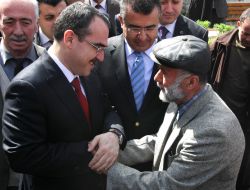 Ergin Cuma Namazını Restore Edilen Ulu Cami’de Kıldı