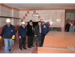 Sultangazi’de Ruhsatsız Fırınlar Yıkılıyor