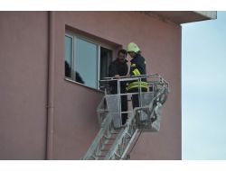 Öğrenci Yurdunda Deprem Ve Yangın Tatbikatı