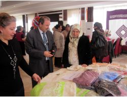 Kadınlar, Bakanlık’ta Kermes Açtı