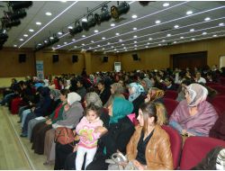 Derik’te 8 Mart Kadınlar Günü'ne Özel Konferans